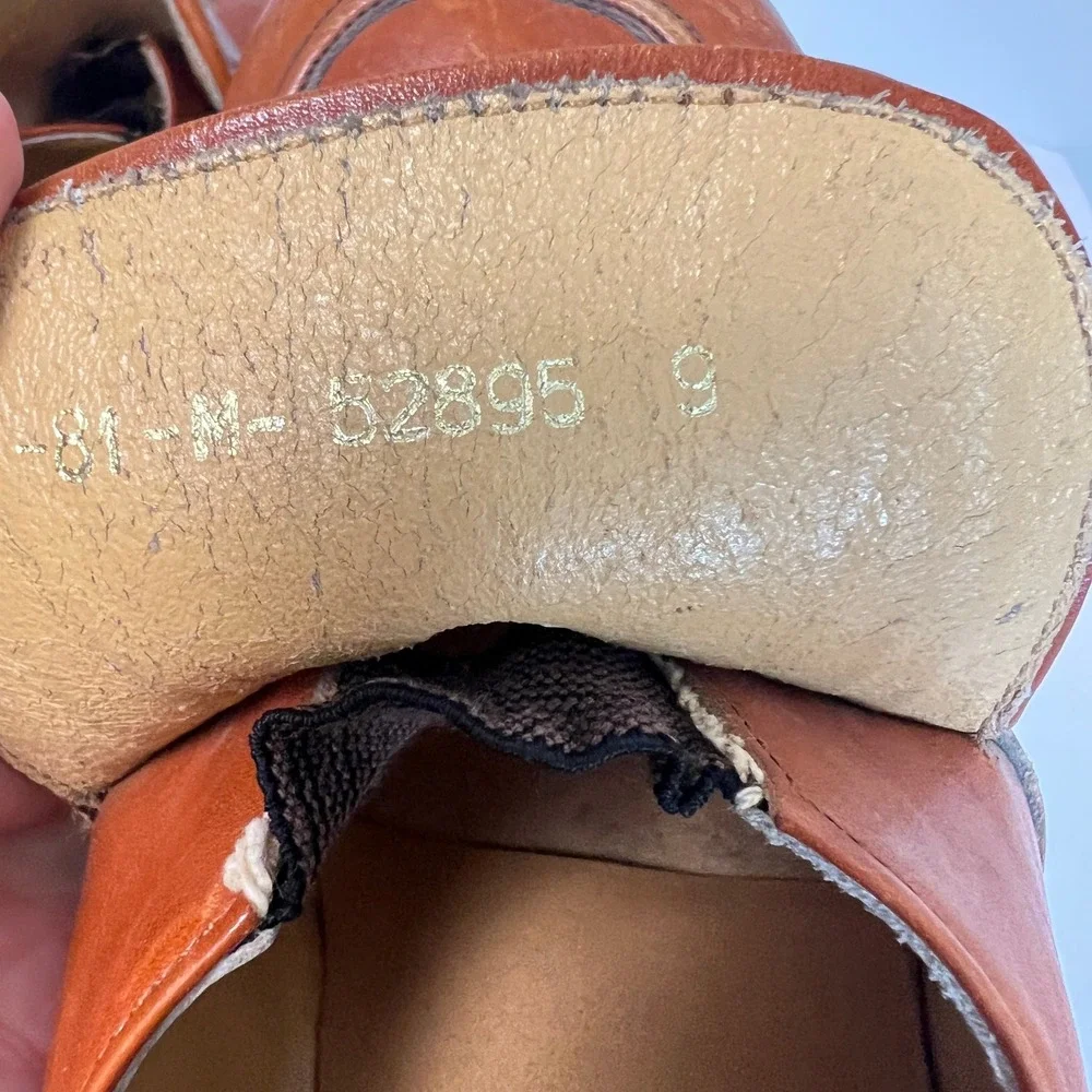 VTG 70s  Hippie Platform Loafers Size 9 Tan Leather Block Heel Argentina Verde